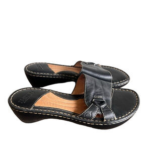 BORN Black Leather Slip On Leather Open Toe Shoe Size 10 #352A